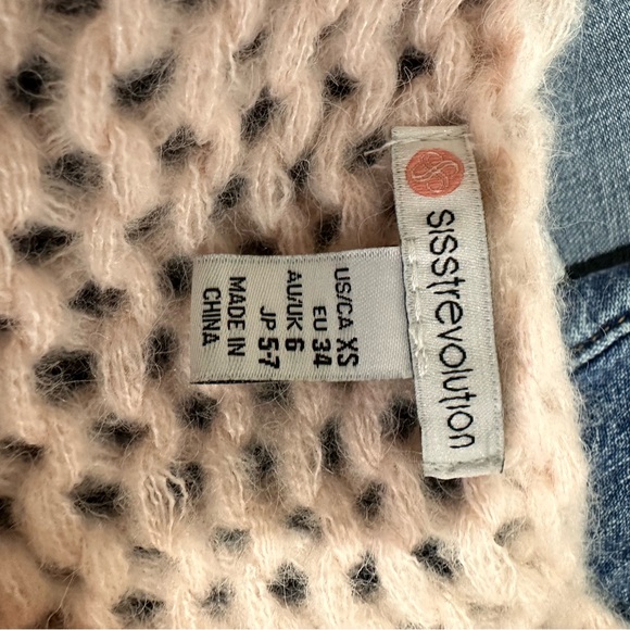 Colorful striped knit sweater with amazing ballon sleeves  XS-S - Picture 4 of 4